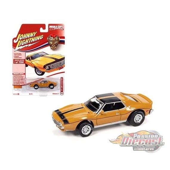 1971 AMC Javelin AMX Jaune Moutarde - Muscle Car USA  Johnny Lightning 1:64 - JLSP152  B   JLMC026 - Passion Diecast
