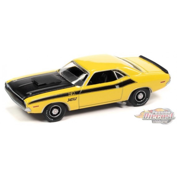 1970 Dodge Challenger in Banana Yellow Flat Black Hood & Black Side Stripes  - Auto World 1/64 - AWSP086 B - Passion Diecast