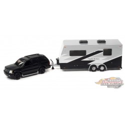 2005 Cadillac Escalade Matte Black Camper Trailer - Truck&Trailers - Johnny Lightning  1:64 -  JLSP200 B B