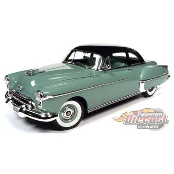 1950 Olds Rocket 88 Holiday Coupé (Vert / Noir) -  Auto World - 1/18 -  AMM1280 - Passion Diecast 