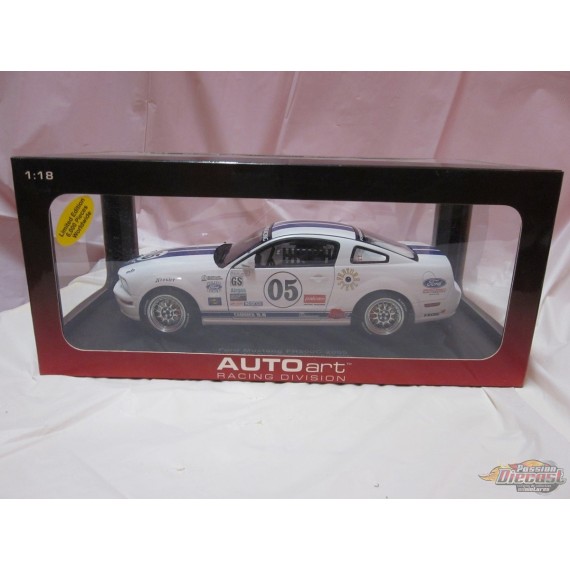 2005 Ford Mustang FR500C  no 5  Blanc  - Autoart  1/18 -  80510  Usagé
