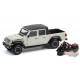 2020 Jeep Gladiator Rubicon with 2020 Indian Scout - The Hobby Shop Series 12 - 1/64 Greenlight - 97120 F - Passion Diecast 