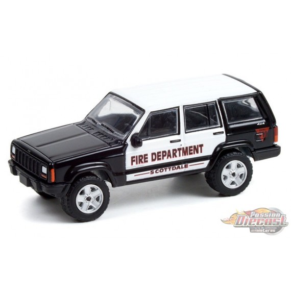 2000 Jeep Cherokee - Scottdale, Pennsylvania Fire Department - Fire & Rescue Series 2 - Greenlight 1/64 - 67020 D