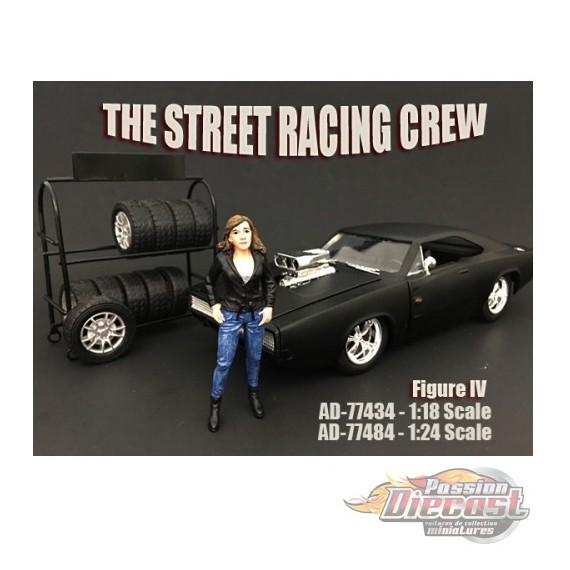 Street Racing Figures Women - AMERICAN DIORAMA FIGURES - 1/18 - AD-77434  Passion Diecast