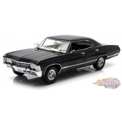 1967 Chevrolet Impala Sport Berline en noir smoking - 1/18  Greenlight - 19119 -  Passion Diecast