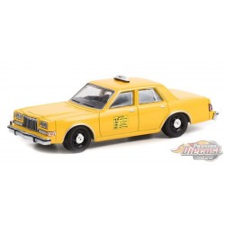 1984 Dodge Diplomat Taxi - Hollywood Special Edition Thelma & Louise - 1/64 Greenlight - 44945 F