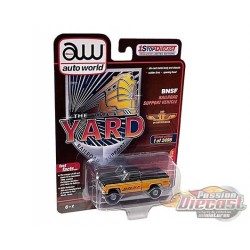 1973 Chevrolet C10 YARD BNSF Railroad Support Vehicle Limited 2,496 - Auto World 1:64 - CP7777 -  Passion Diecast 