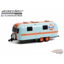 ( Web Only )  Gulf Oil - 1971 Airstream Double-Axle Land Yacht Safari - 1:64 Greenlight - 34120 B