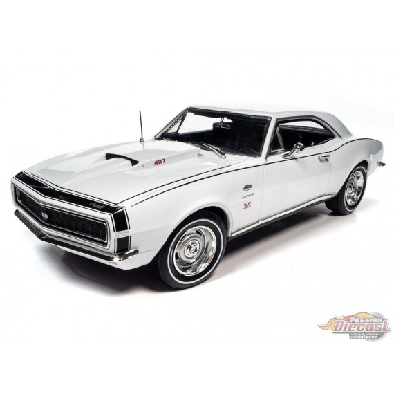 1967 Chevy Camaro Hardtop - Auto World - 1/18 - AMM1261 - Passion Diecast 