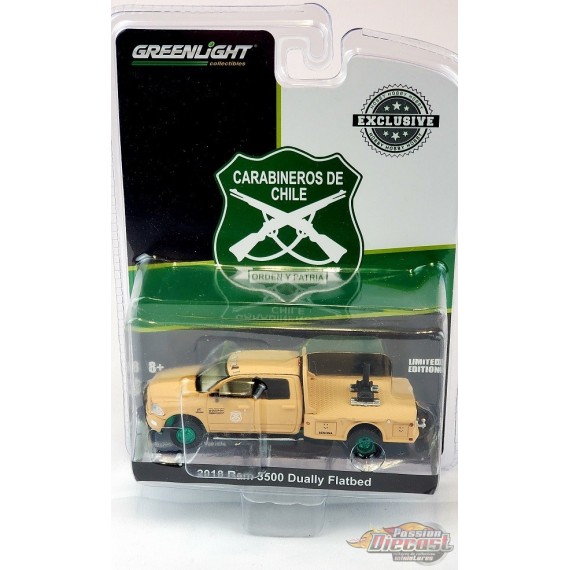 CHASE CAR 2018 RAM 3500 Dually Flatbed - Carabineros de Chile - Hobby Exclusive - 1/64 Greenlight - 30271GR