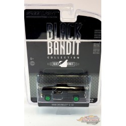 CHASE CAR 1988 Chevrolet S-10 Extended Cab - Black Bandit Series 25 - 1/64 Greenlight - 28070 CGR
