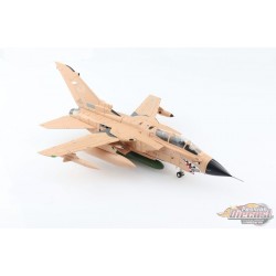 Panavia Tornado GR.Mk 1 - RAF 15 Sqn, ZA447 MiG Eater, Saudi Arabia Op. Granby 1991 - Hobby Master 1/72 HA6704 - Passion Diecas