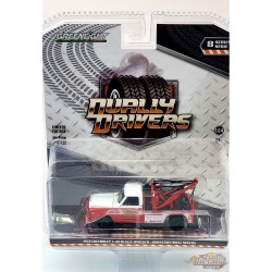 CHASE CAR 1972 Chevrolet C-30 Dually Wrecker - Downtown Shell Service, - Dually Drivers 8 -Greenlight 1/64 -46080 BGR