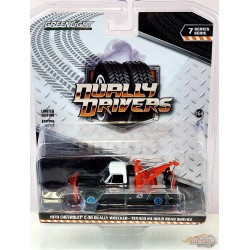 CHASE CAR 1970 Chevrolet C-30 Dually Wrecker - Texaco 24 Hour Road Service - Dually Drivers  7 - Greenlight 1-64 - 46070 BGR