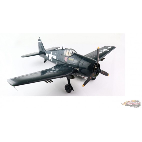 Grumman F6F-5 Hellcat "Minis II" / US Navy Commander Air Group 15, USS Essex (CV-9), 1944 / Hobby Master 1:32 HA0308