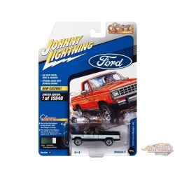 1983 Ford Ranger XL Pickup Truck - Johnny Lightning 1:64 - JLSP190 B Passion Diecast
