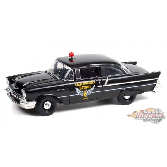 1957 Chevrolet 150 Sedan - Ohio State Highway Patrol - HWY 61-1/18 - 18028 - Passion Diecast 