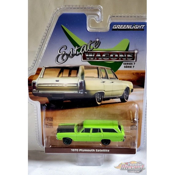 CHASE CAR 1970 Plymouth Satellite - Custom Lime Green - Estate Wagons Series 7 - 1/64 Greenlight - 36040 CGR