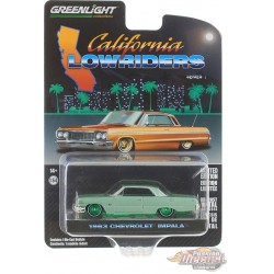 Green Machine 1963 Chevrolet Impala Lowrider - Custom Light Green - California Lowriders Series 1 - 1/64 Greenlight - 63010 BGR