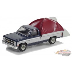 1982 Chevrolet C-10 Silverado avec tente de lit de camion moderne - The Great Outdoors Series 2 - 1/64 Greenlight - 38030 D