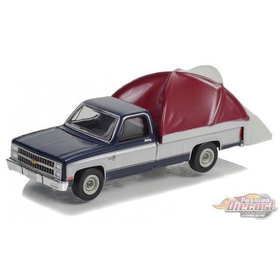 1982 Chevrolet C-10 Silverado avec tente de lit de camion moderne - The Great Outdoors Series 2 - 1/64 Greenlight - 38030 D
