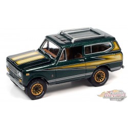 1979 International Scout II Midas Edition (Rallye Gold) - Johnny Lightning 1:64 - JLSP223 A