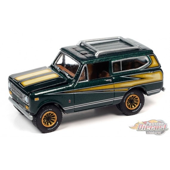 Buy the Johnny Lightning 2017 Gone Fishing 1979 International Scout II With  Boat 1/64