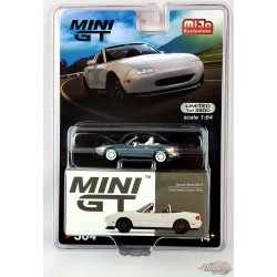CHASE CAR Mini GT - 1:64 - Mazda Miata MX-5 (NA) Tuned Version Classic White - Mijo Exclusives USA  -  MGT00304GR