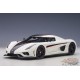 Koenigsegg Regera Blanc/Carbone avec accent rouge - Autoart 1/18 - 79027- Passion Diecast