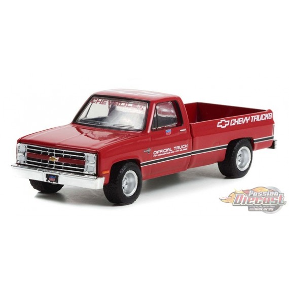 70th Indianapolis 500 Mile Race Official Truck - 1986 Chevrolet Silverado Pickup - Hobby Exclusive - 1/64 Greenlight - 30340