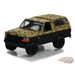 1996 Ford Bronco (Lifted) - All-Terrain Series 14 - 1/64 Greenlight - 35250 C Passion Diecast 