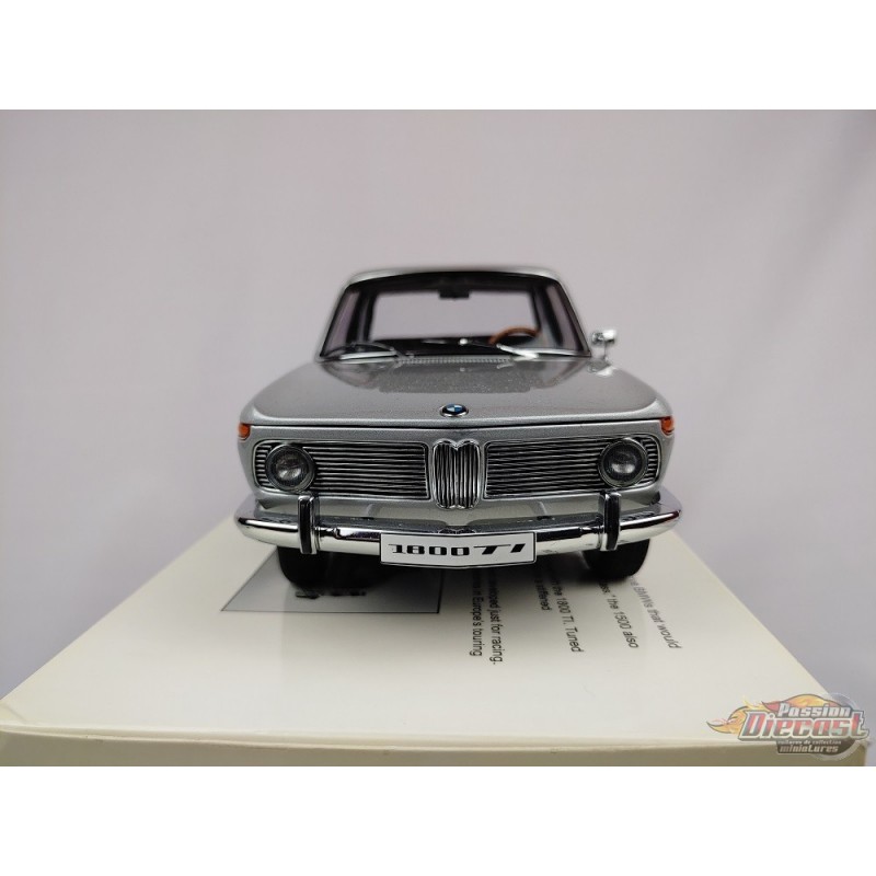 ★超希少★AUTOart 1/18 1974 BMW 2002