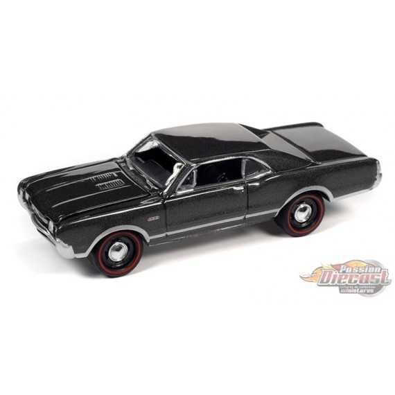 1967 Oldsmobile 442 in Antique Pewter - Johnny Lightning 1/64 - JLSP289 B Passion Diecast