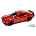 2019 Dodge Challenger R/T Scat Pack en rouge Tor - Auto World - 1/64 - AWSP111 A