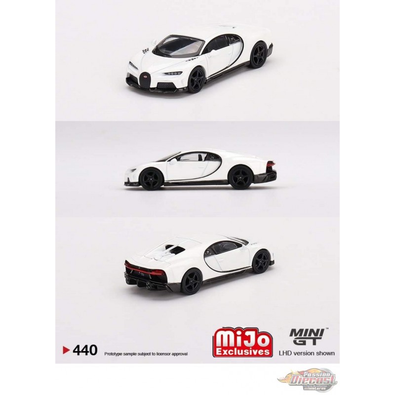 Bugatti Chiron Super Sport White LHD 1:64 Scale Mini GT MGT00440L