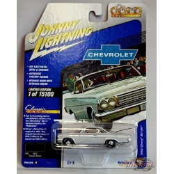 CHASE CAR 1962 Chevrolet Bel Air Bubbletop in Tuxedo Black - Johnny Lightning 1/64 -  JLSP187 BGR -  Passion Diecast 