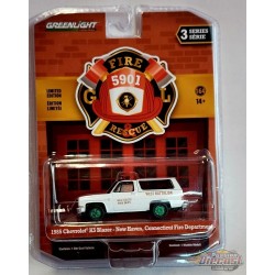 GreenMachine New Haven, Connecticut - 1989 Chevrolet K5 Blazer - Fire & Rescue Series 3 - 1/64 Greenlight - 67030 DGR
