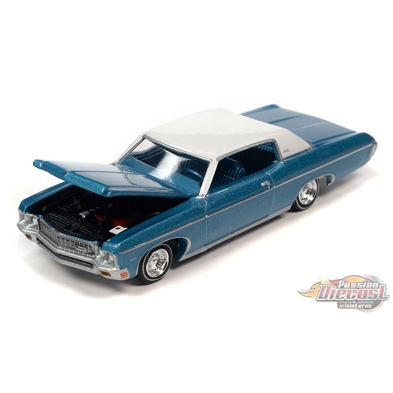 1970 Chevrolet Impala Lowrider in Astro Blue with Flat White Vinyl