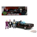 Batmobile classique de 1966 avec Batman, Robin, Pingouin et Joker - Jada 1/24 - 33737