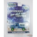 GreenMachine Midwest Four Wheel Drive Center - 1974 Ford F-250 with Camper Shell - Hobby Exclusive - 1/64 Greenlight - 30345GR