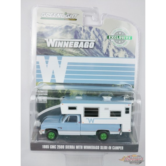 GreenMachine 1985 GMC Sierra 2500 Pickup with Winnebago Slide-In Camper - Hobby Exclusive - 1/64 Greenlight - 30338GR