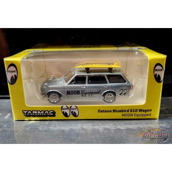 CHASE CAR Datsun Bluebird 510 Wagon Mooneyes Moon - Tarmac Works - Global 64 - 1/64 - T64G-026-ME1GR