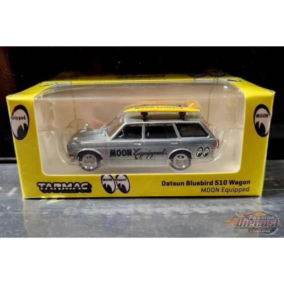 CHASE CAR Datsun Bluebird 510 Wagon Mooneyes Moon - Tarmac Works - Global  64 - 1/64 - T64G-026-ME1GR