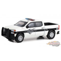 General Motors Fleet Police - 2022 Chevrolet Silverado SSV Pickup - Hot Pursuit Series 44 - 1/64 Greenlight - 43020 F