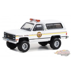 North Dakota State Patrol - 1991 Chevrolet K5 Blazer - Hot Pursuit Series 44 -1/64 Greenlight - 43020 C