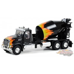 Mélangeur à ciment Mack Granite 2019 en noir avec flammes - Super Duty Trucks Series 18 - Greenlight 1/64 - 45180 B