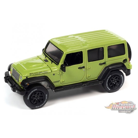 Jeep Wrangler Unlimited Moab Edition 2013 en vert Gecko - Auto World - 1/64 - AWSP130 B Passion Diecast