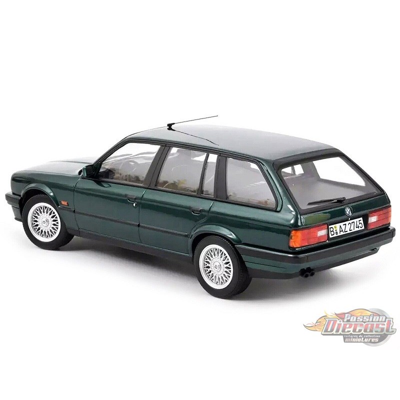 ☆レア絶版*Norev*1/18*1991 BMW 325i Touring ダークブルーメタリック-