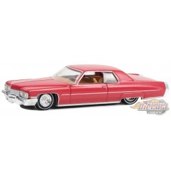 1973 Cadillac Coupe deVille in Custom Maroon - California Lowriders Series 3 -1/64 Greenlight - 63040 E