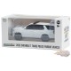 Police - 2022 Chevrolet Tahoe Police Pursuit Vehicle in White - Hobby Exclusive - 1/64 Greenlight - 43001 B